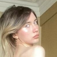 8elayne Naakt