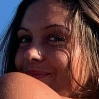 Abby Busick Naakt