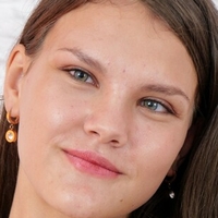 Adrianna Babin Naakt