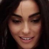 Adrianne Ho Naakt