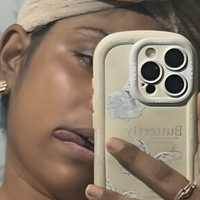 Aishwarya Vadivu Naakt