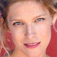 Alexia Barlier Naakt