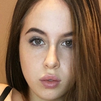 alinashayk Naakt