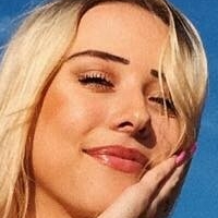 Alix Dakota Naakt
