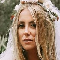 Allie Wes ~ Naakt