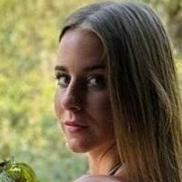 Amanda Berecz Naakt