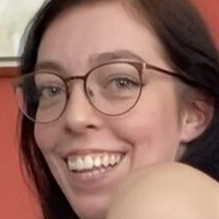 Amanda Golka Naakt