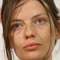 Amelie Daure Naakt