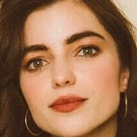 Angela Trimbur Naakt