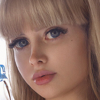 Angelica Kenova Naakt