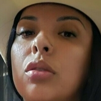 Angie B Naakt