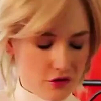 Angie Griffith Naakt