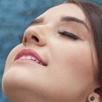 Aninha Buss Naakt