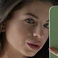 Anna Sazonova Naakt