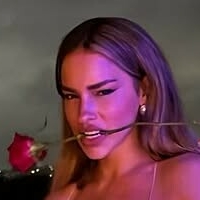 Annette Kovalik Naakt