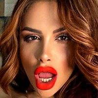 Antonella Raphaele Naakt