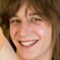 April Gillespie Naakt