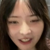 Ari Wixy Naakt