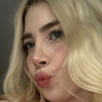 Aselyrie Naakt
