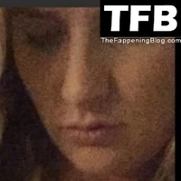 Ashley Bradley Naakt