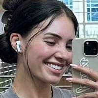Ashley Flores Naakt