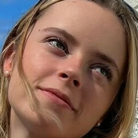 Ashley Rose Harris Naakt