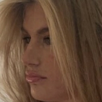 Ashlyn Allmann Naakt
