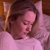 ASMR Emily Naakt