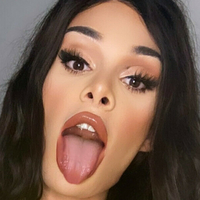 avenaxo Naakt