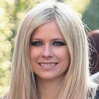 Avril Lavigne Naakt