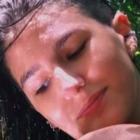 Beatriz Neuman Naakt