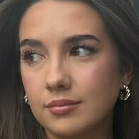 Bella Hill Naakt