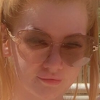 Belle Grace Naakt