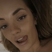 berezi_christian Naakt