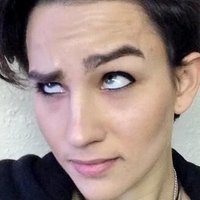 Bex Taylor-Klaus Naakt
