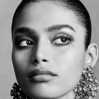 Bhavitha Mandava Naakt