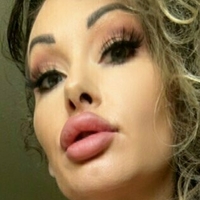 bombshelldezfree Naakt