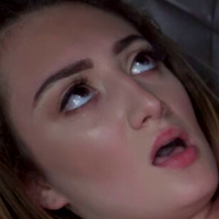 Britt James Naakt