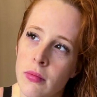 Busty_ginger Naakt