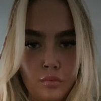 Caoimhee Naakt