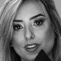 Carol Bernardi Naakt