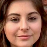 Caroline Casbon Naakt