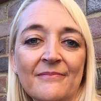Caroline Mitchell Naakt