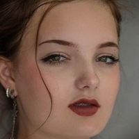 Caroline Moore Naakt