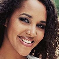 Cassandra Steen Naakt