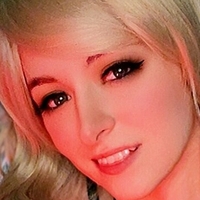Cassie Fray Naakt