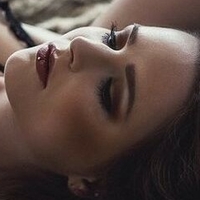 Celine R. Naakt
