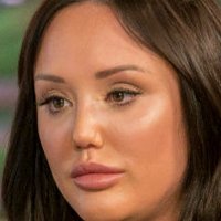 Charlotte Crosby Naakt