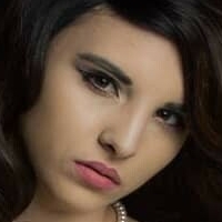 Chelsie Deville Naakt