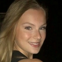 Chloe Vialaret Naakt